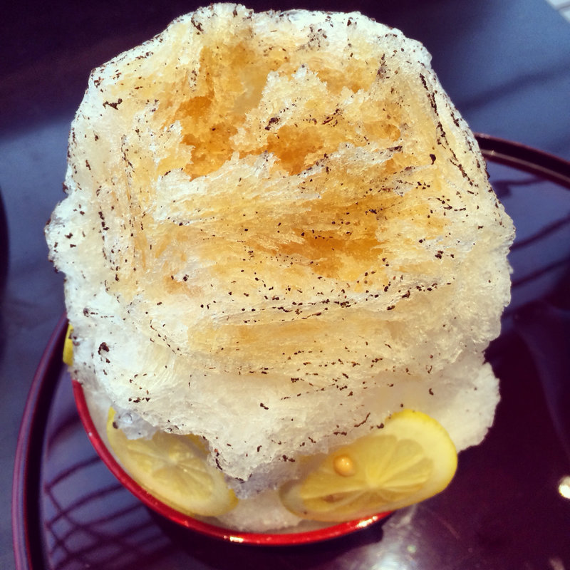 お番茶のかき氷(ぎおん徳屋原宿店)