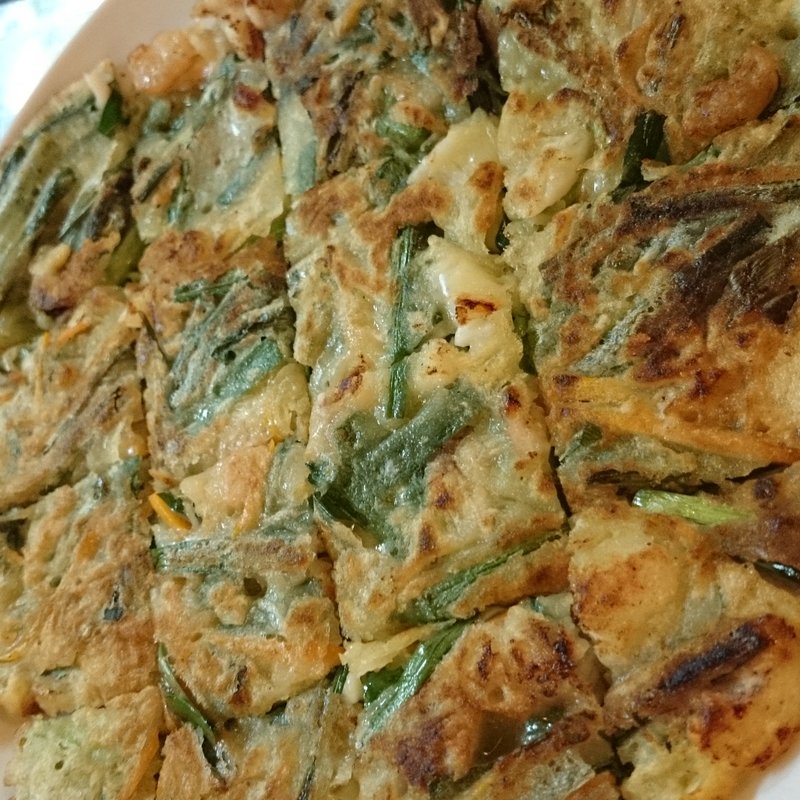 海鮮チヂミ(韓国式鶏料理 どりどり)