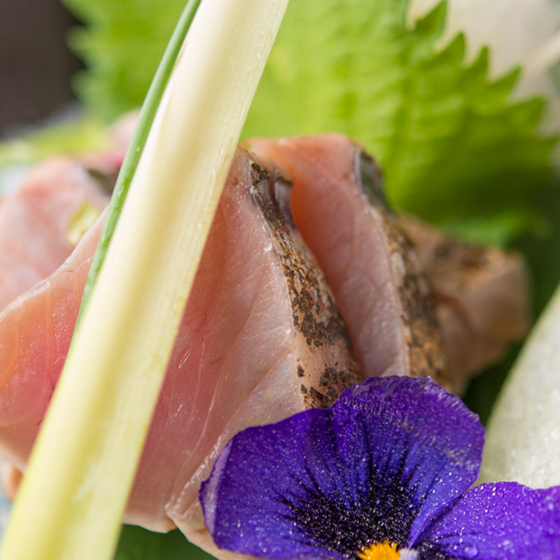 カツオのタタキ(創作 葉月 )