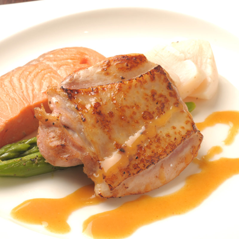 軍鶏正肉軽い炙り焼き　梅しそ(一羽　軍鶏・鶏料理)