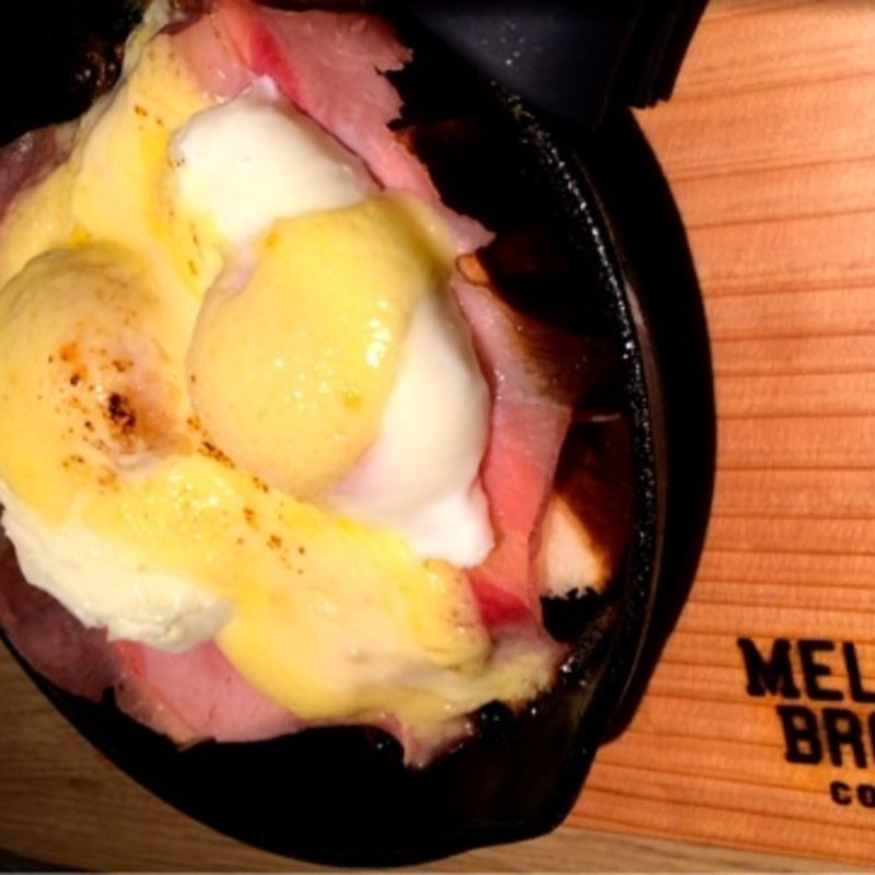エッグベネディクト(メロウ ブラウン コーヒー グランツリー武蔵小杉店 （MELLOW BROWN COFFEE）)