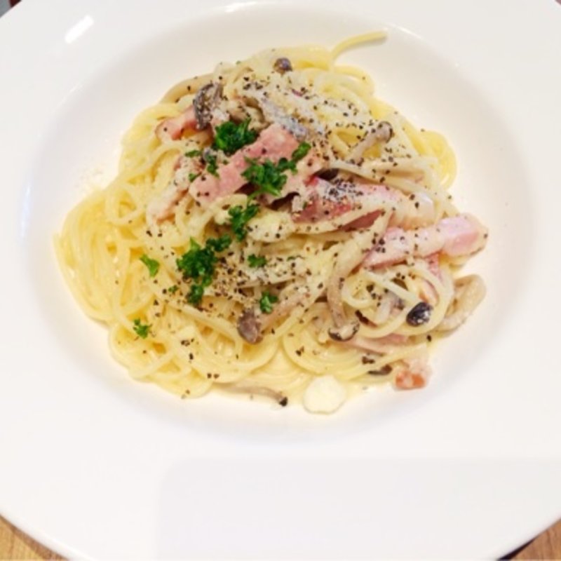 ベーコンとキノコのカルボナーラ(ロイヤルガーデンカフェ 飯田橋(Royal Garden Cafe))
