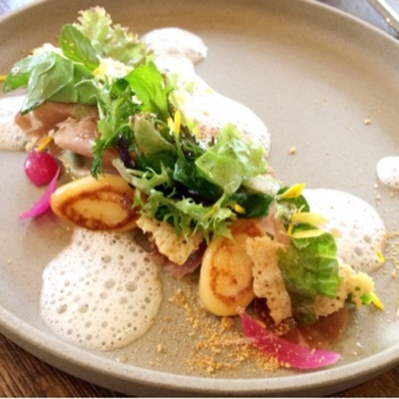 グリーンアスパラ/パルマ産生ハム/ニョッキ/パルミジャーノ(MARKT )