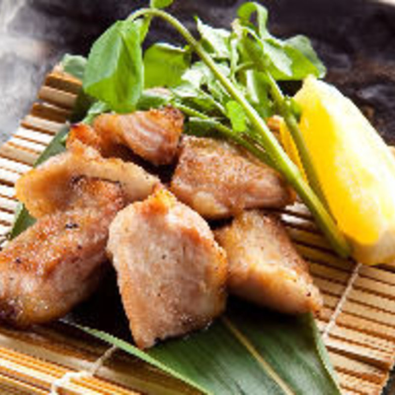 イベリコ豚の燻し焼き(炭火炙り焼と地酒　いぶしぎん 千葉店 )