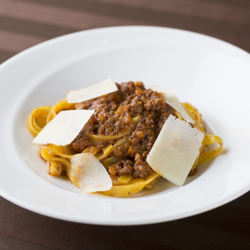 牛挽肉のボロネーゼ　フェットチーネ(イタリア料理 インコントロ)