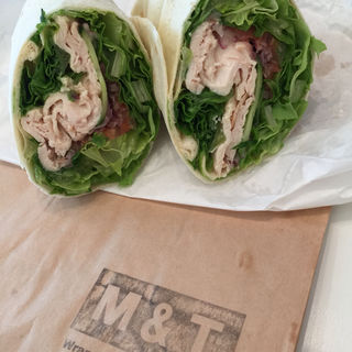 チキンサラダラップ(M&T Wraps and Sandwiches)