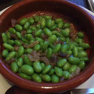 イベリコ豚の脂で炒めた枝豆(SPANISH DINING Rico)