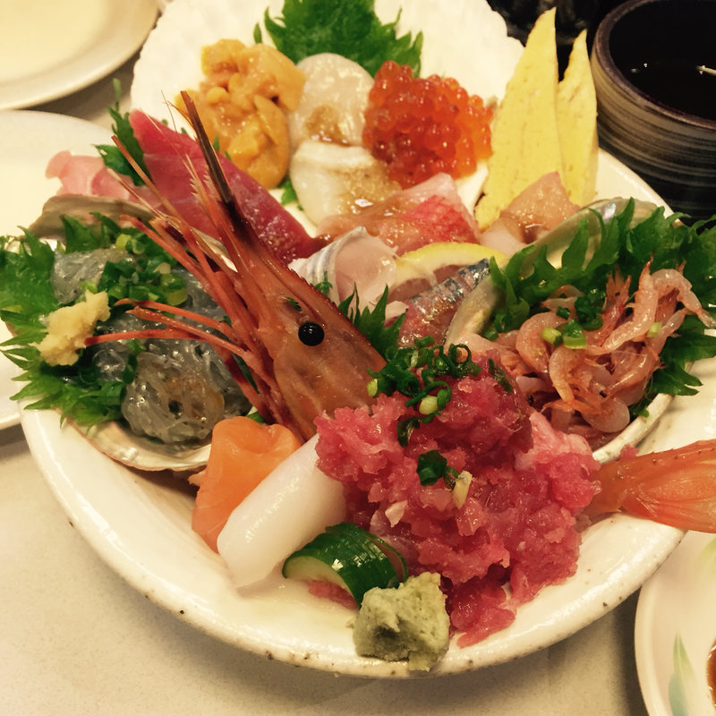 特上海鮮丼(回転寿司 まぐろ一本)