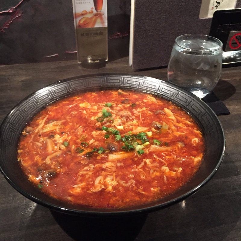 自家製ラー油香る 辣辣麺(創作ＤＩＮＩＮＧ　ＫＩ-ＲＡ （ソウサクダイニング キラ）)