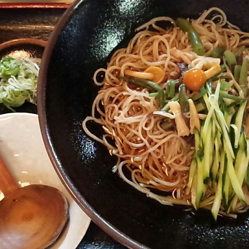 冷やし山菜そば(あつはら )