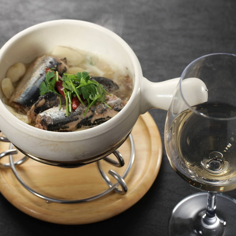 真鰯のアヒージョ(音波 （おとは）)