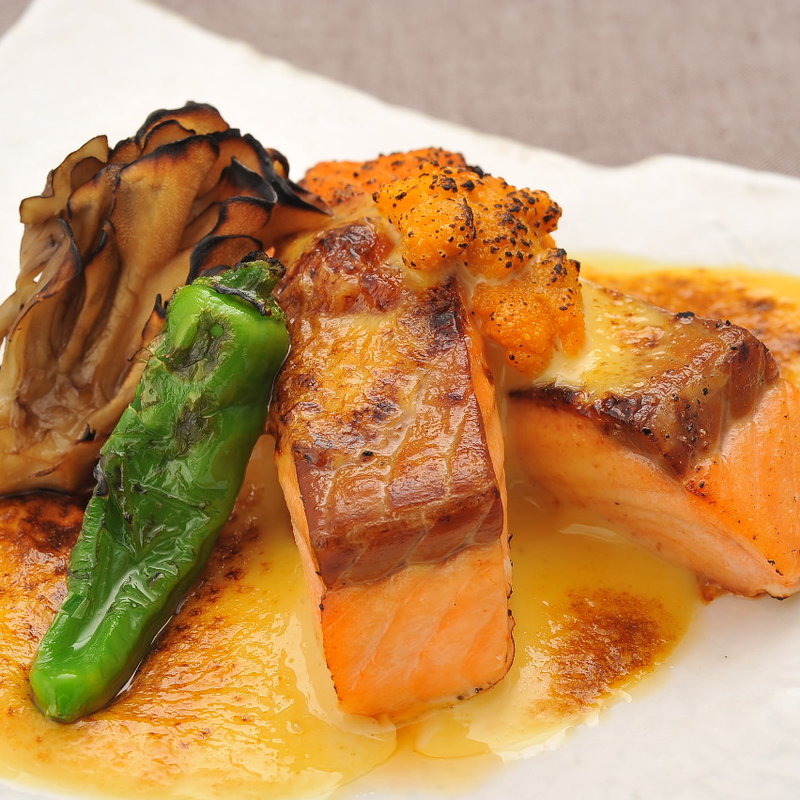 サーモンの雲丹ソース焼き(音波 （おとは）)