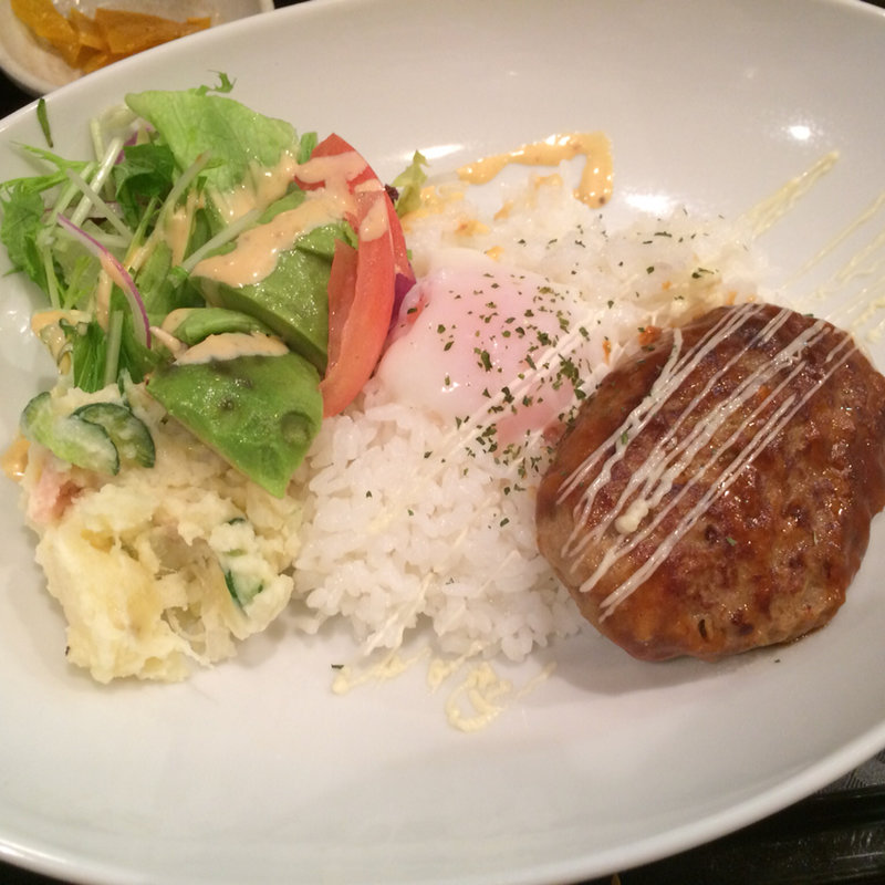 ロコモコ(マーハイ )