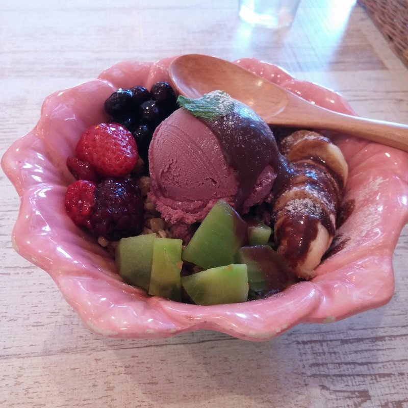 アサイーボウル(ワイオリ カフェ （Waioli Cafe）)