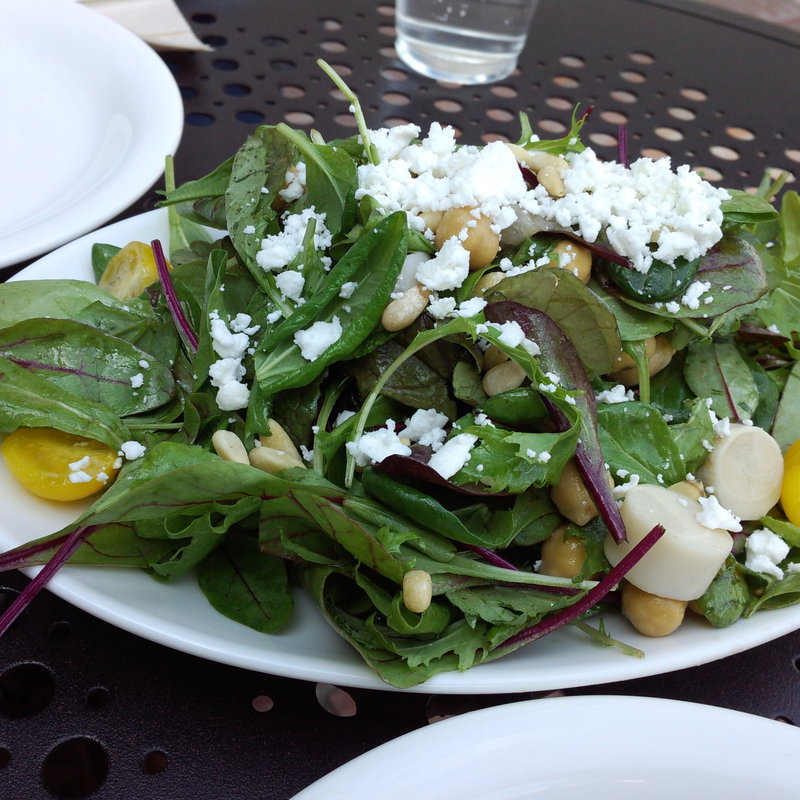 urthサラダ ハーフ(Urth Caffé 表参道 （アースカフェ）)