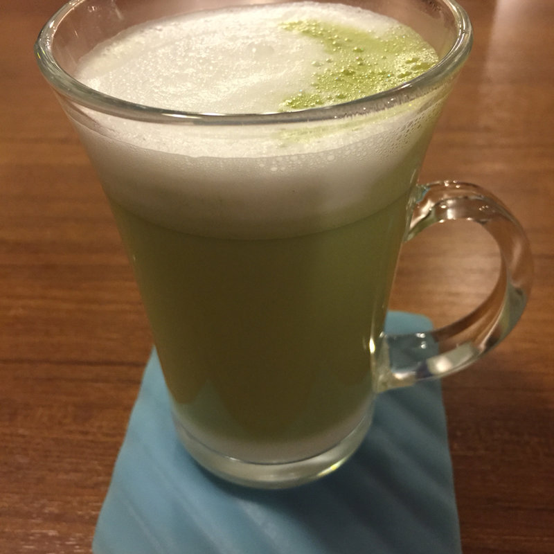 宇治抹茶ラテ(チャーリーブラウン)