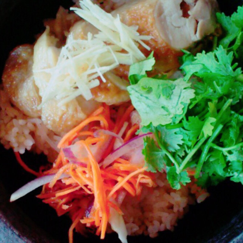 フリフリ チキンライス(アロハアミーゴ )