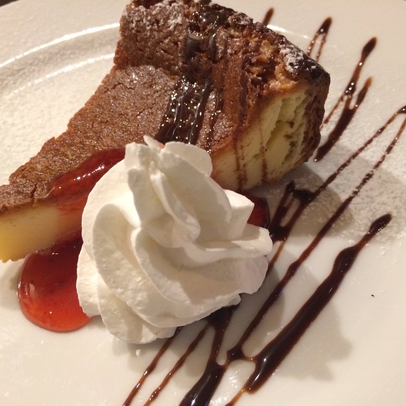 特製チーズケーキ(伊酒屋ROCCO)