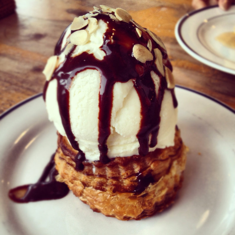 名物アップルパイ(ブルーウォーター （THE BLUE WATER）)