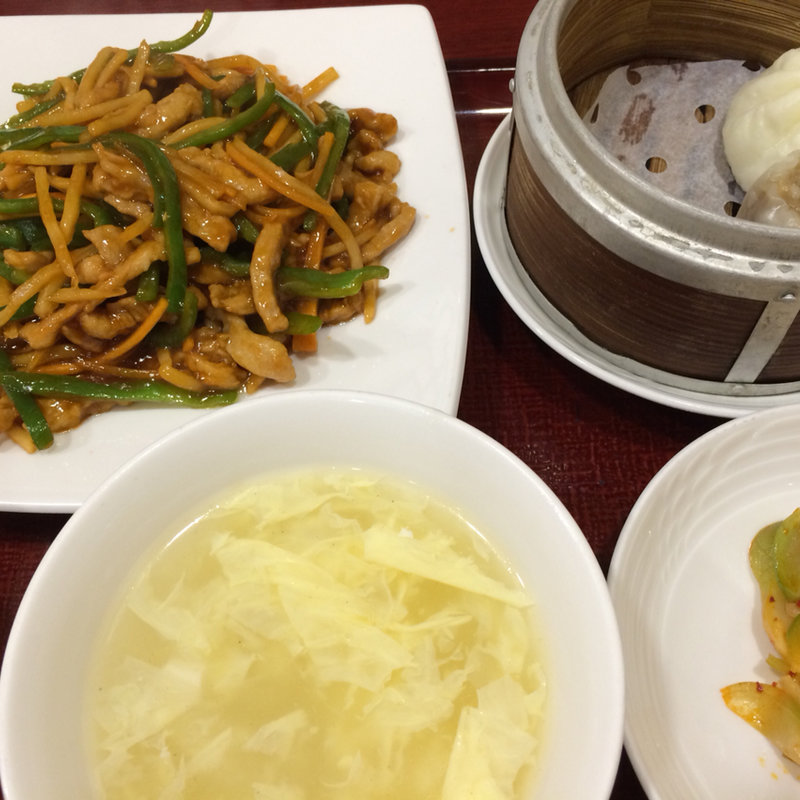 チンジャオロースランチセット(中国郷菜館 大陸風（タァルゥフォン）)