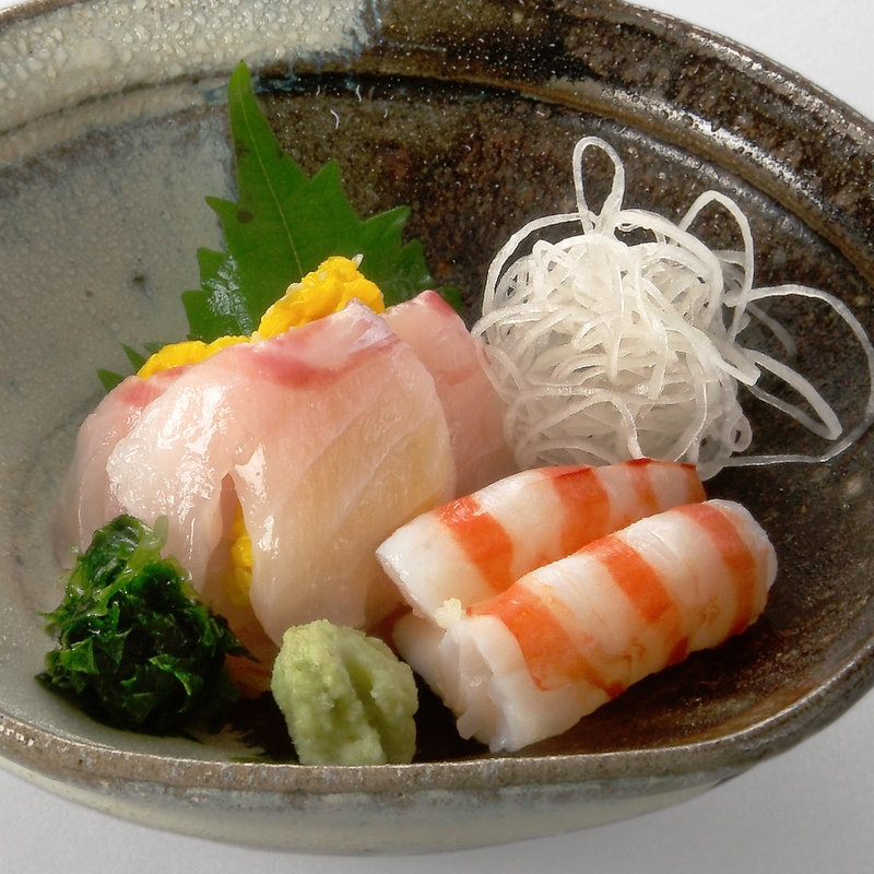 お造り　瀬戸内海の地魚3種 (いしづか)