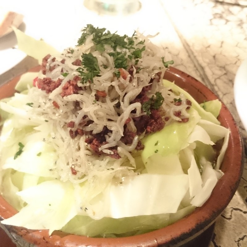 どっさりシラスのアヒージョ(Maru Go)