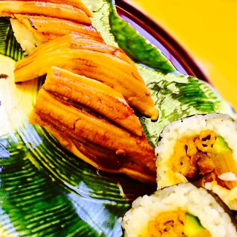 あなご寿司(海の幸 魚長 （うみのさちうおちょう）)