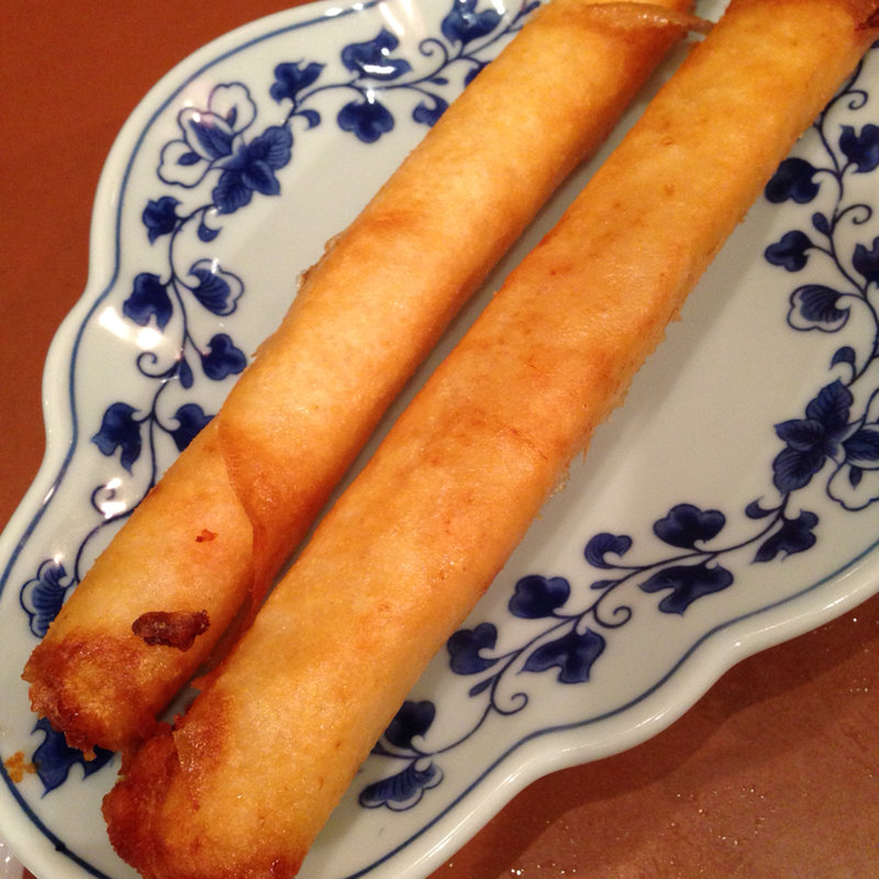 海鮮春巻き（2本）(タイガー餃子会舘 中目黒店)