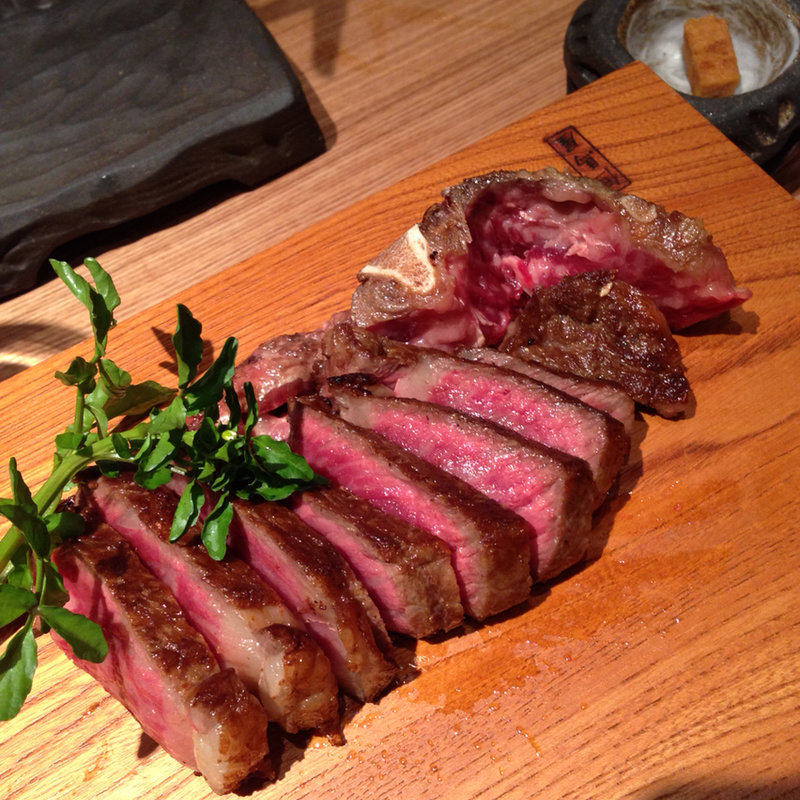 熟成肉 神戸牛 150g(但馬屋 虎ノ門ヒルズ)