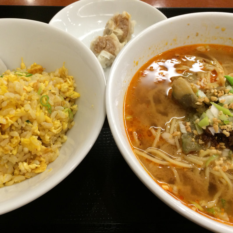 担々麺定食(焼賣太樓 ホワイティうめだ店)
