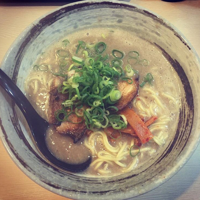 ラーメン(らーめんや亜喜英 （あきひで）)