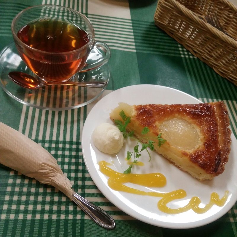 お好みのケーキとカフェのセット(カフェ レルブ （cafe L'herbe）)
