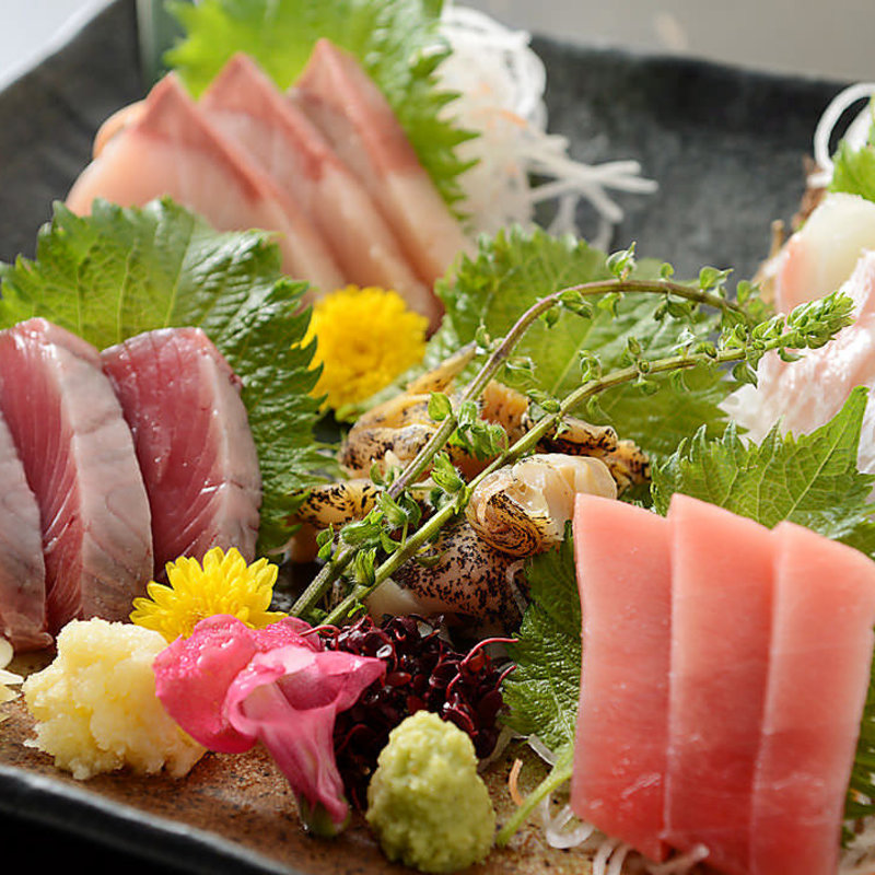 刺身盛り合わせ(いなせや幸蔵)