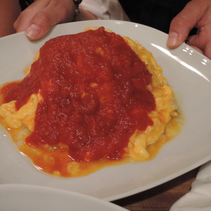 手作りケチャップのトロトロオムライス(スロー カフェ （SLOW cafe）)