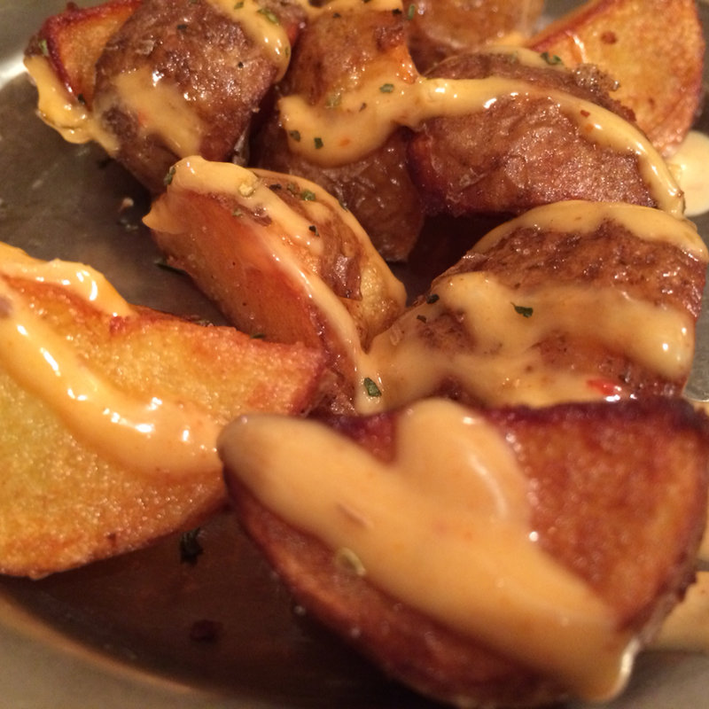 揚げた芋(墨国回転鶏料理 天満店)