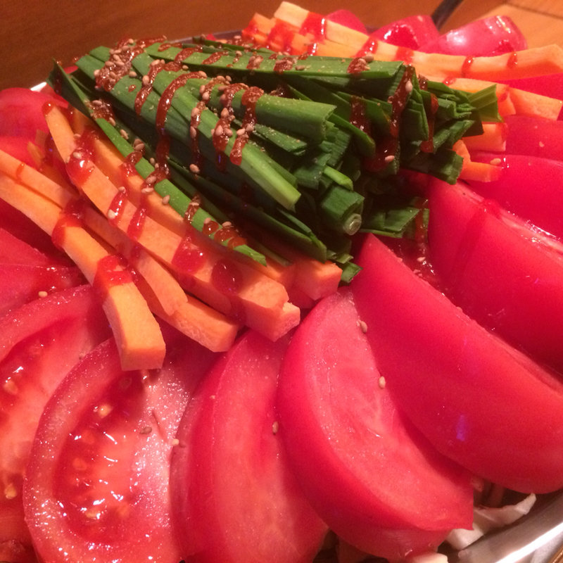 コリアンとまと鍋(beniya Dinig)