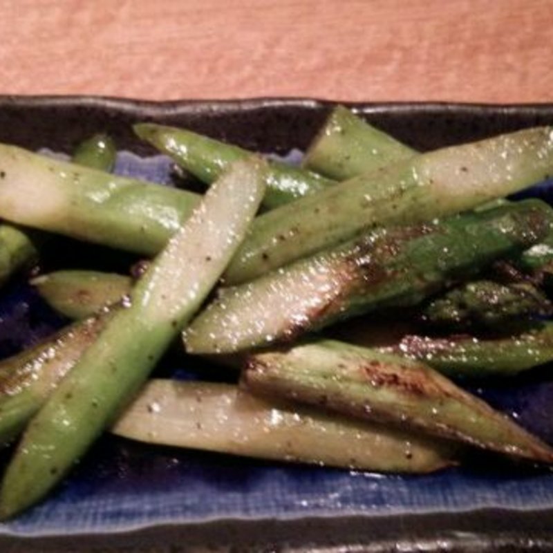 アスパラ焼き(鉄板焼本舗 )