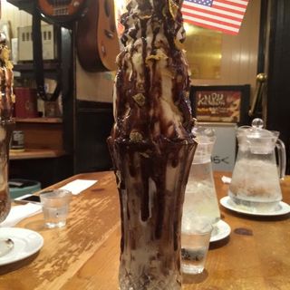 チョコパフェ(パフェ専門店 スイーツカフェ KANARIYA 鶴橋本店)