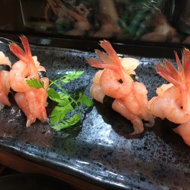 甘エビのにぎり(末広鮨総本店)