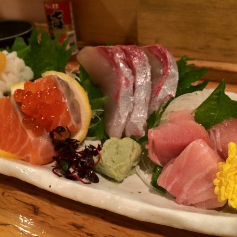 おまかせ造り(うまい魚と炭火焼 泰三屋 )