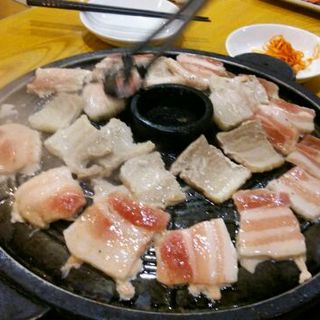 サムギョプサル(韓国家庭料理ハレルヤ 新大久保店)