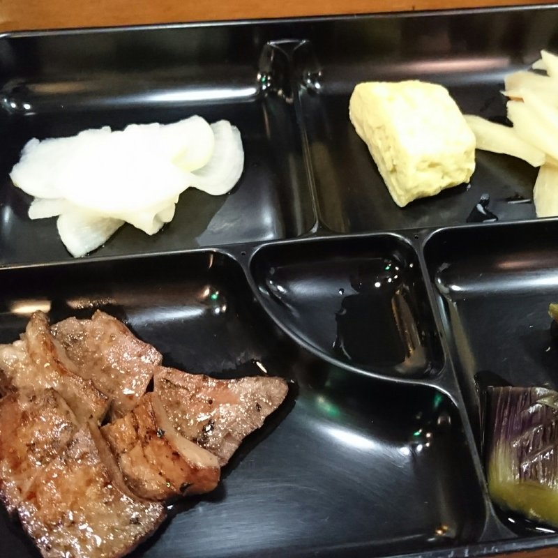 たんや弁当(たんやべろ（舌）スカイビル店)