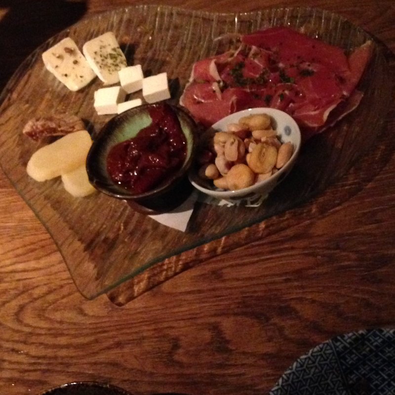 ハムとチーズ、珍味の盛り合わせ(なっぱsun 蒲田店)