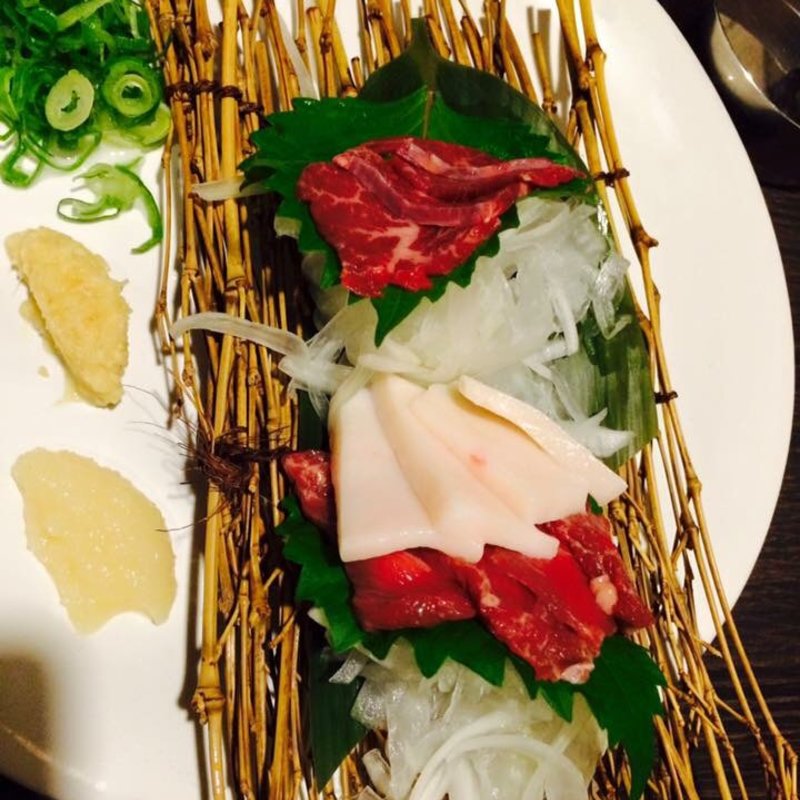 熊本直送馬刺し(北海道知床漁場 天神橋店)