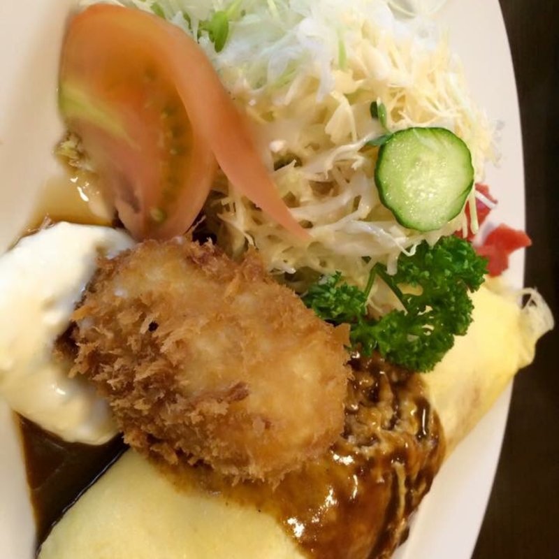 オムライスセット(洋食とビール フレンドシップ)