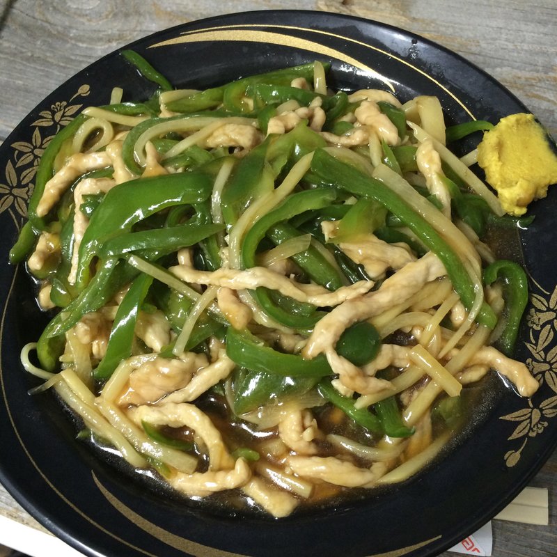 るーすー焼きそば(紫金飯店 原宿店)