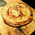 4種チーズのピッツァ(エノテカ ポポラーレ （ENOTECA POPOLARE）)