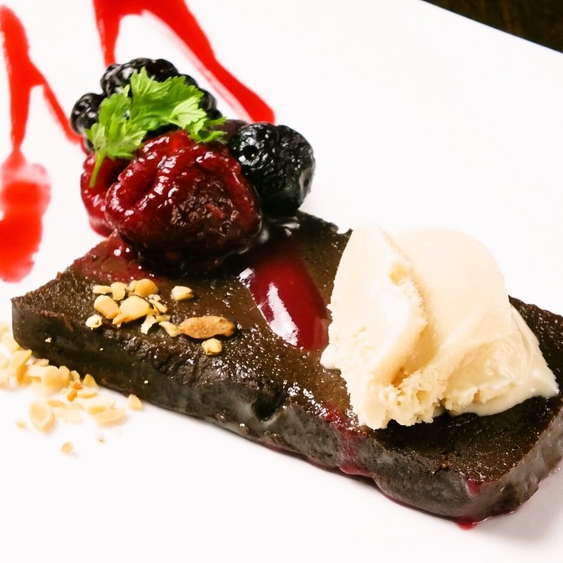 チョコレートタルト(naturalfrenchJcion （ナチュラルフレンチ ジェイシオン）)