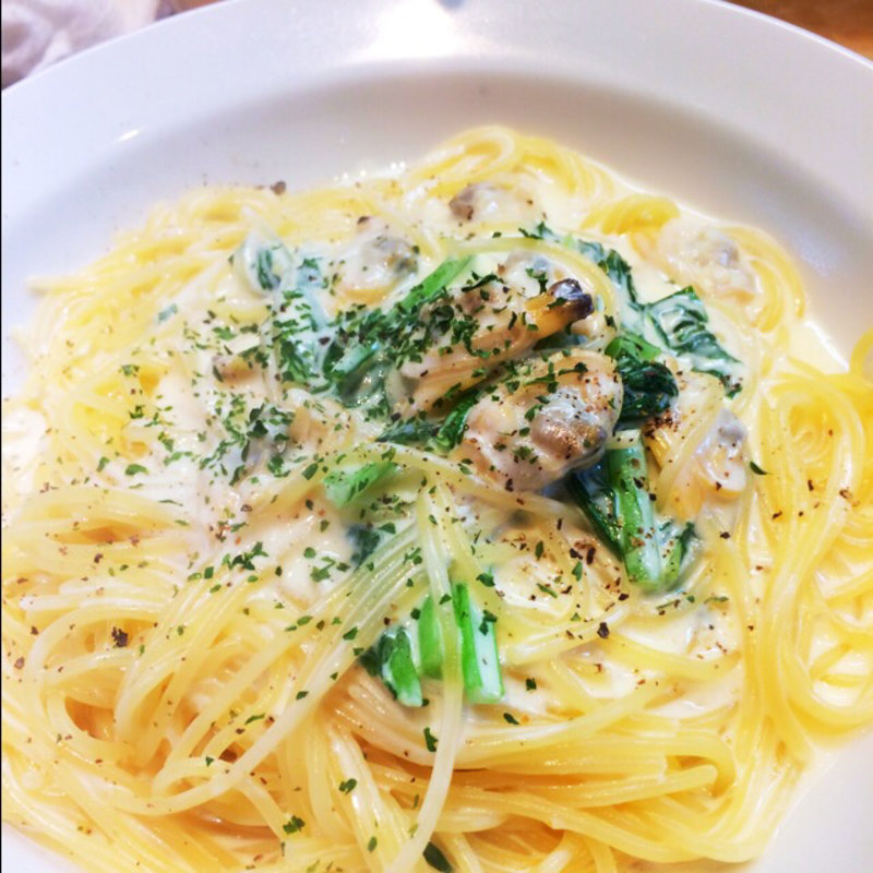 アサリと小松菜の生姜風味クリーム(ベネディーレ)