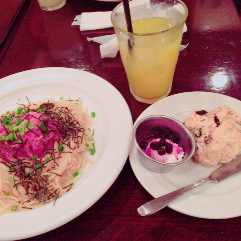 オレオスコーン(人間関係 cafe de copain)